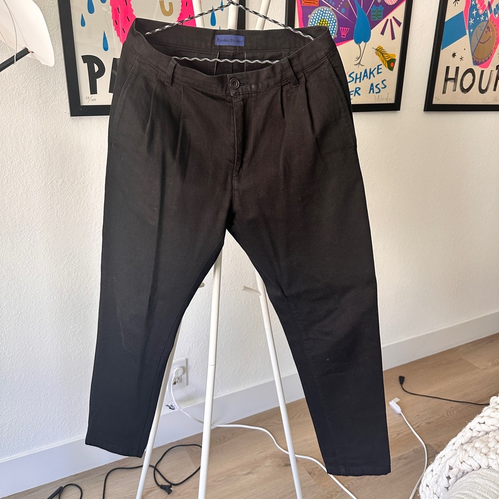 Etudes Studio Black Denim Jeans RRP $270.00
Killer thrifting bargain ✅✅✅